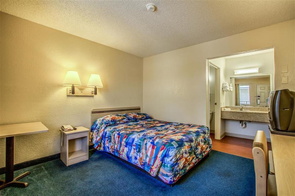 Motel 6-Mesa, Az - South الغرفة الصورة