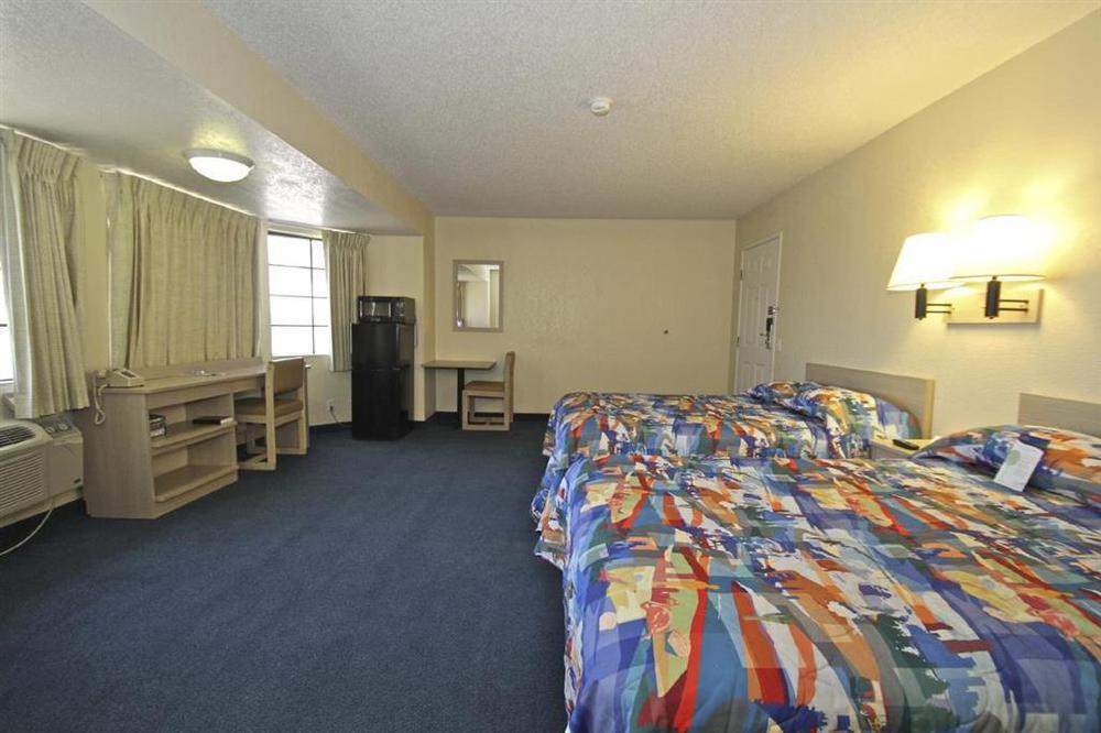 Motel 6-Mesa, Az - South الغرفة الصورة